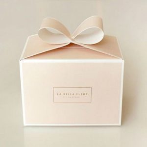 Cake ribbon box
